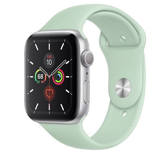Apple overshadows the likes of Samsung, Huawei to become the most selling smartwatch brand in India