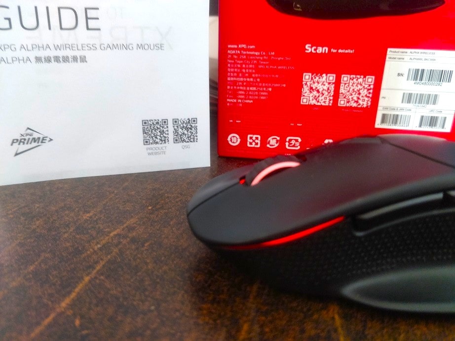 Wirlesss XPG mouse review RGB 